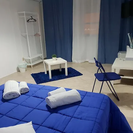 Bed and Breakfast Albaships *