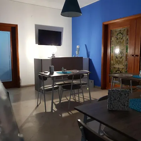 Bed and Breakfast Albaships