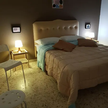 Bed and Breakfast Albaships