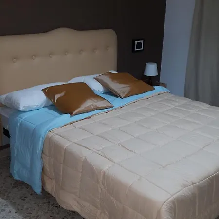 Bed and Breakfast Albaships *
