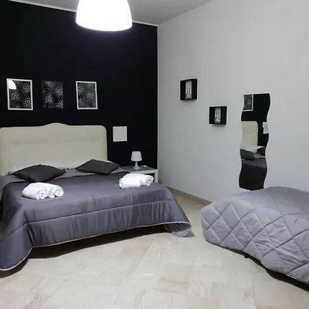 Bed and Breakfast Albaships *